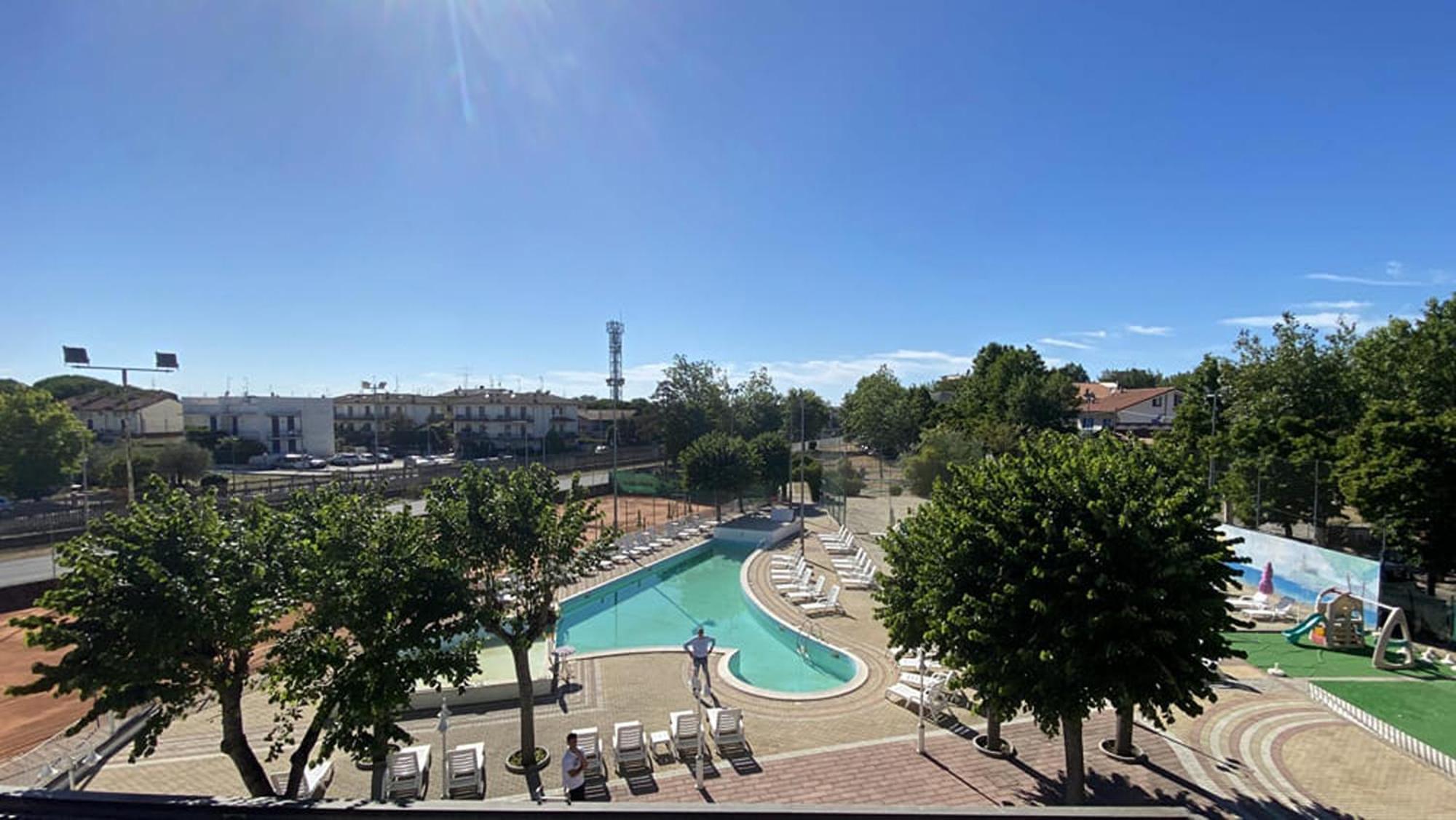 Hotel Savoia Cesenatico Esterno foto